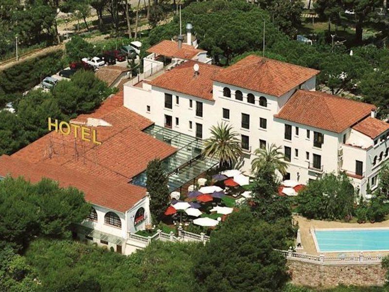 Hotel El Castell Sant Boi de Llobregat Exterior foto